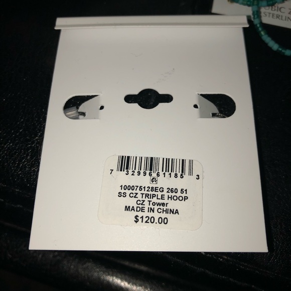 NWT Triple Hoop Earrings - Picture 5 of 7